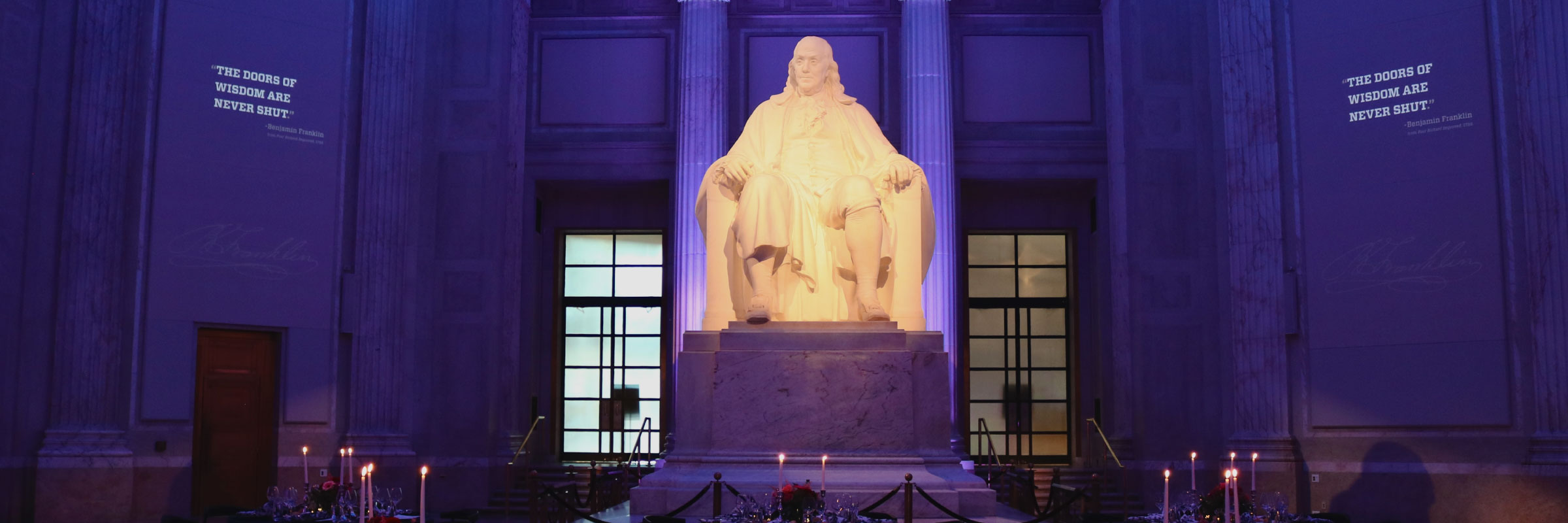 Benjamin Franklin statue - Desktop